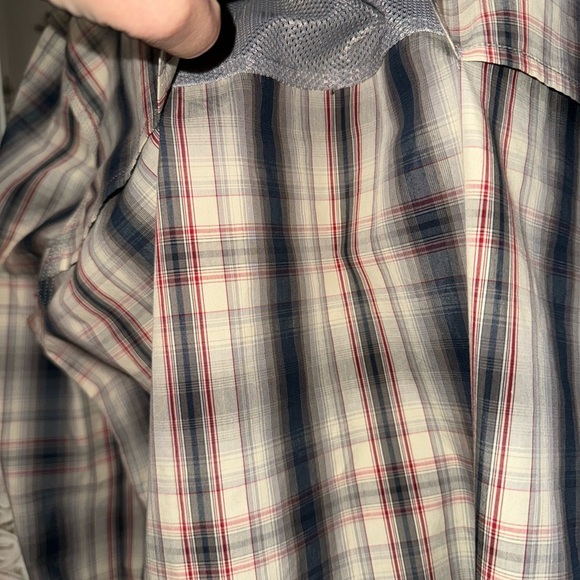 Carhartt • Force Mandan Plaid Button Down - Picture 10 of 10